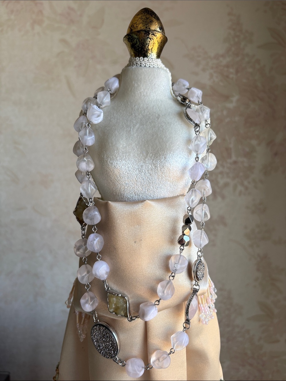 Delicate light Pink Beaded Long Necklace - Unbranded